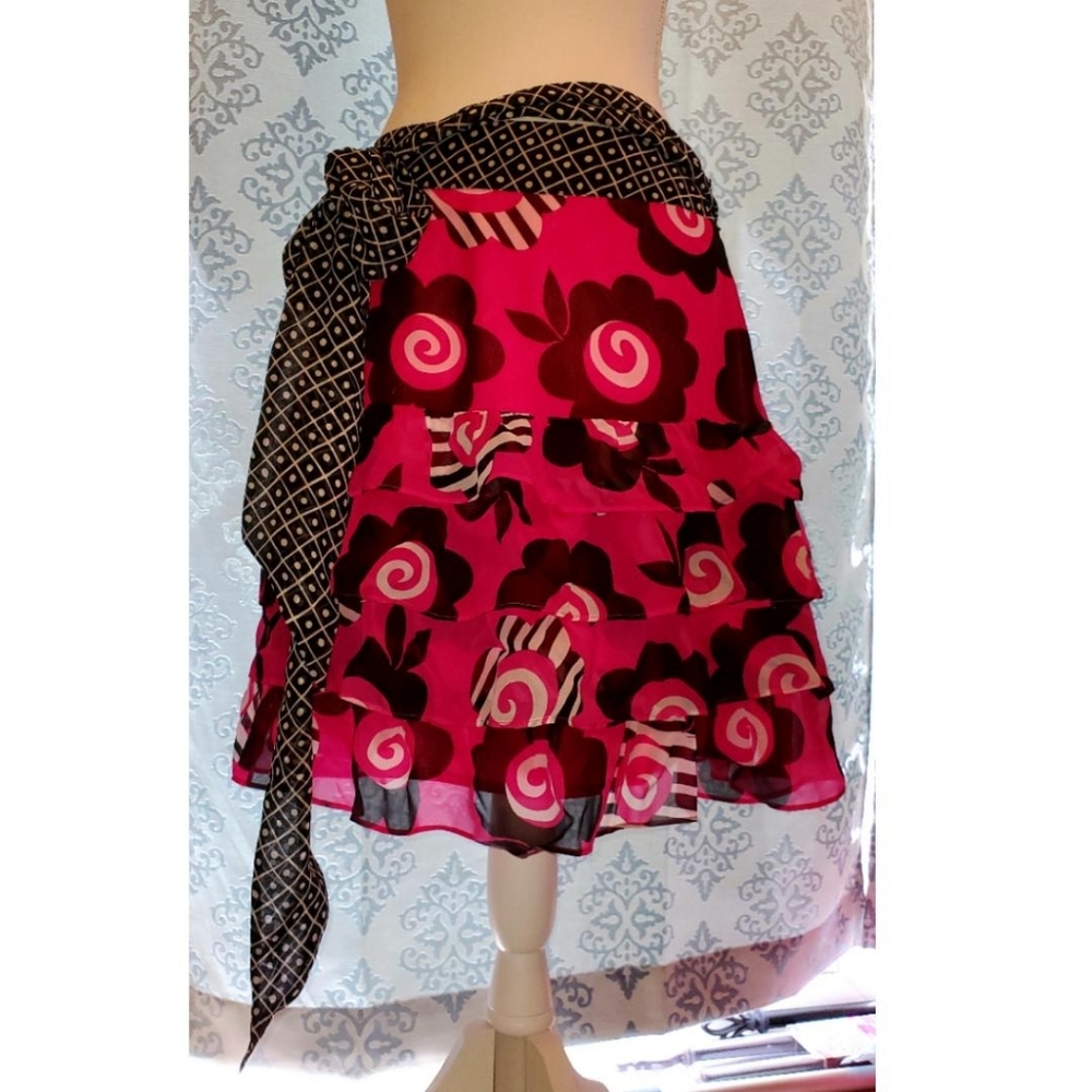 Express ruffled skirt pink + black, sash 12 NWT